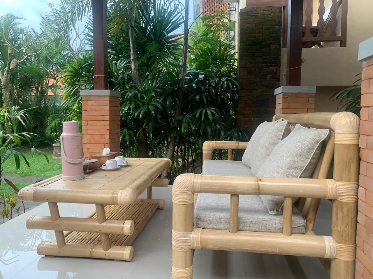 Sahadewa House Hotel Ubud  Guest house