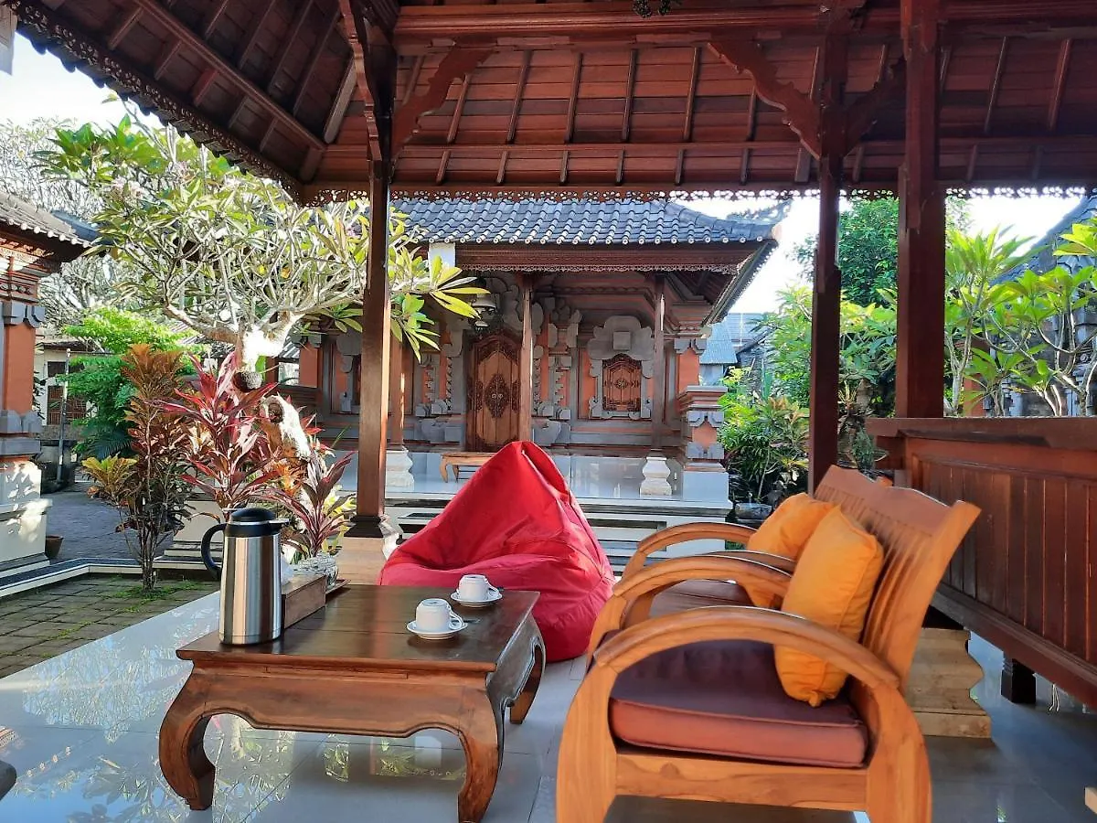 乌布 萨哈德瓦旅馆酒店